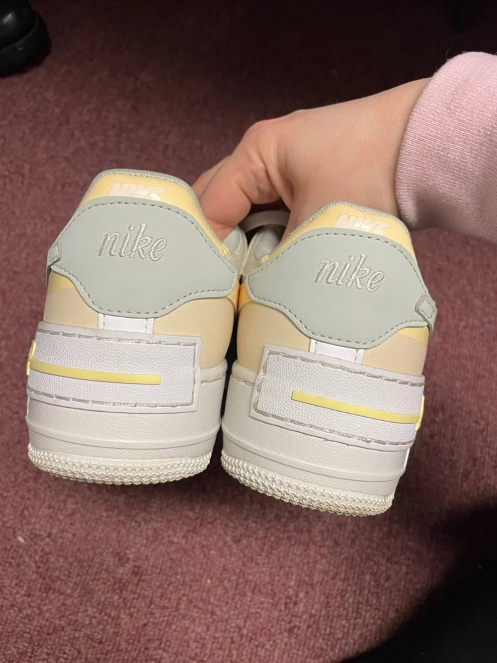 Nike Air Force 1 Shadows - Picture 5 of 6